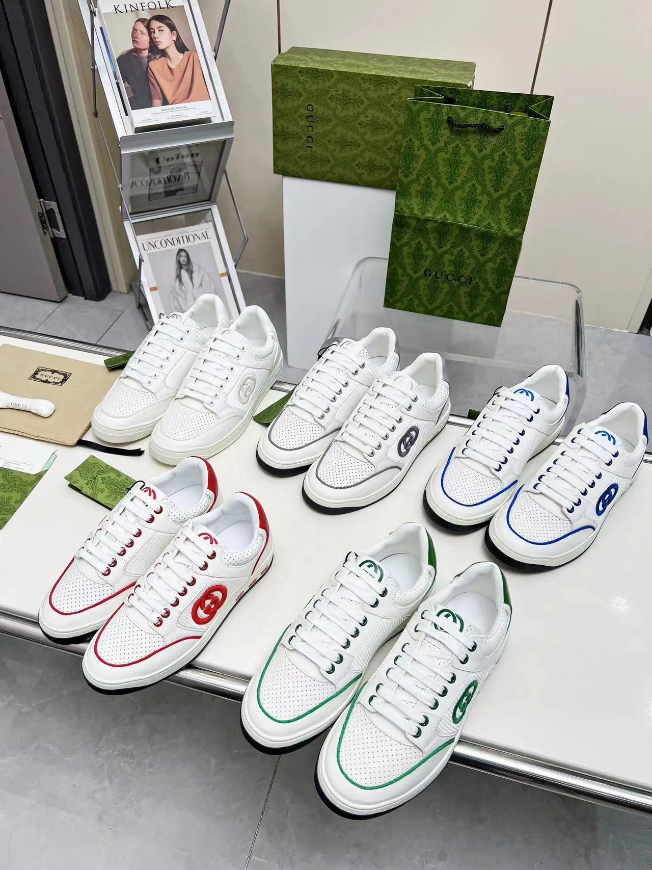 P620 💞💞Gucci G Home’s latest popular sports shoes, couple’s style, casual, retro white shoes 🌸🌸🌸 New popular series. The exquisite and compact interlocking double G logo romantically interprets the aesthetic concept of this series. Made of off-white leather, retro inspiration is cleverly blended into the sneaker design to reinterpret the brand logo. Exquisitely packaged at the delivery counter 🛍📦 ▪️Fabric: Original custom-made imported first-layer cowhide leather ▪️Lining: Original custom-made imported cowhide lining ▪️Outsole: Original molded two-color TPU outsole ▪️Size: Women's 35-40 / Men's 39-45